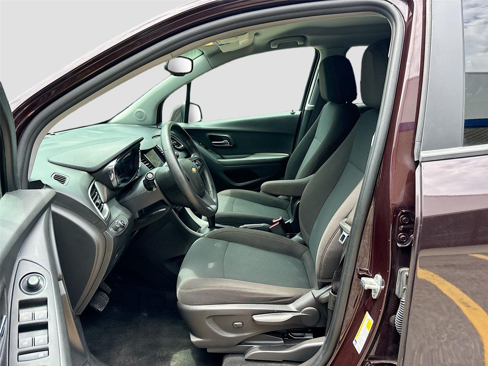 2021 Chevrolet Trax LS
