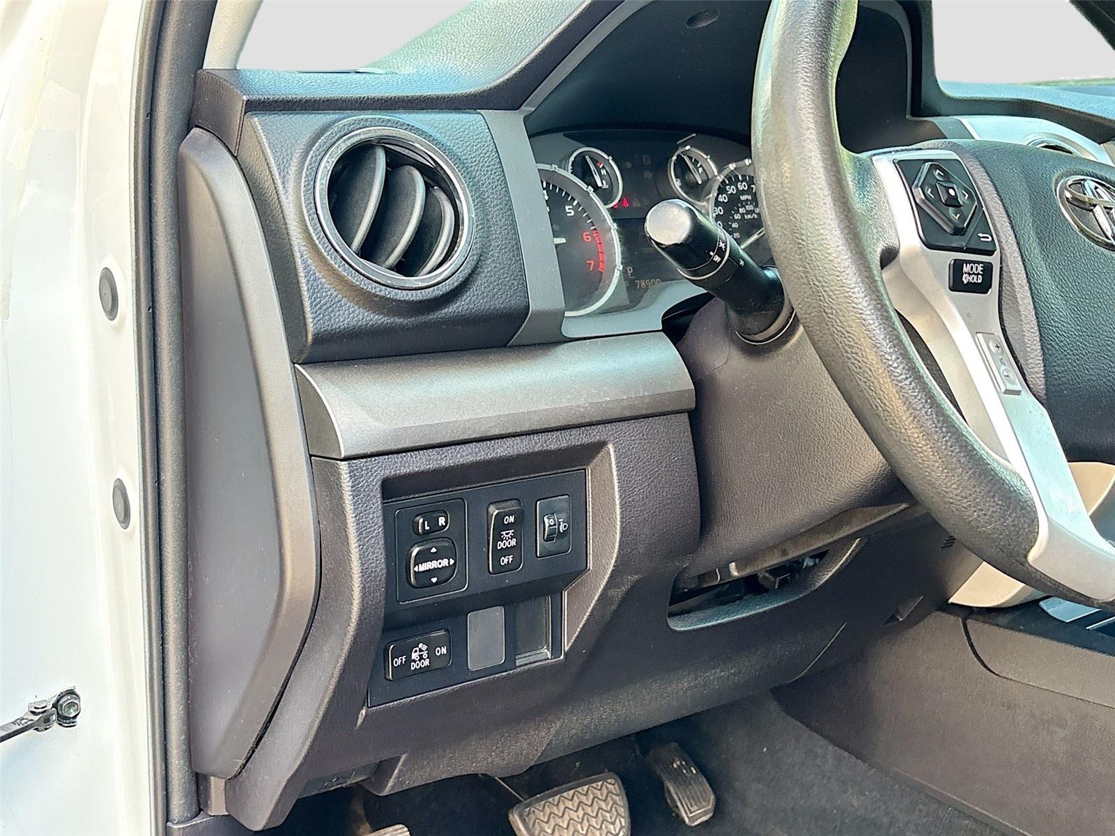 2016 Toyota Tundra Truck SR5