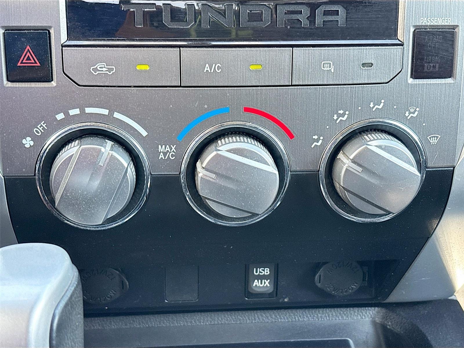 2016 Toyota Tundra Truck SR5