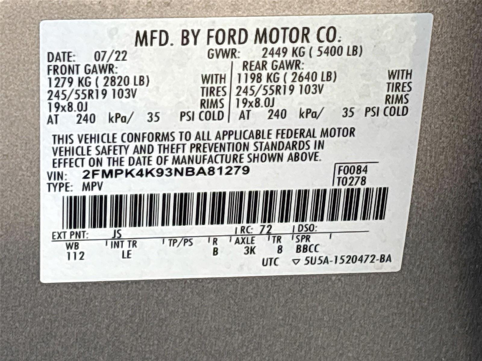 2022 Ford Edge Titanium