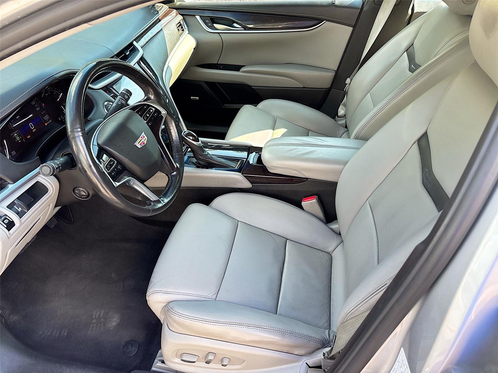 2017 Cadillac XTS Luxury