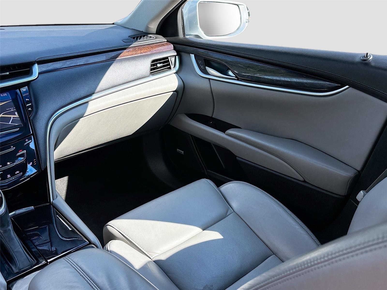 2017 Cadillac XTS Luxury