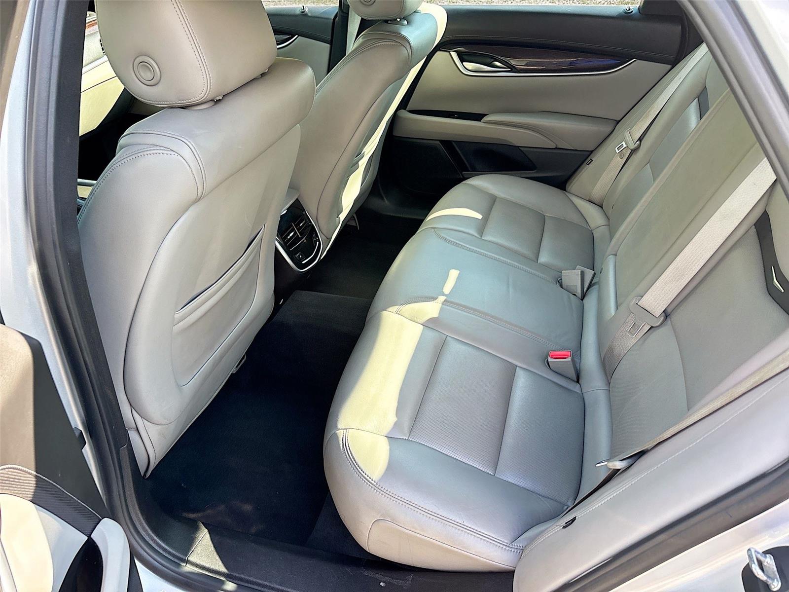 2017 Cadillac XTS Luxury