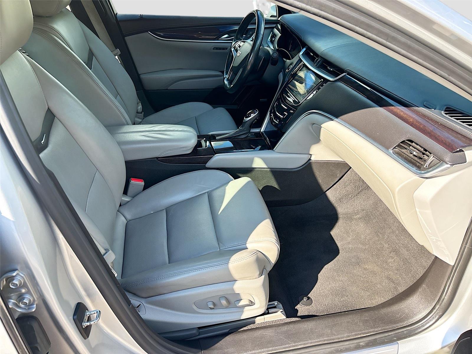 2017 Cadillac XTS Luxury