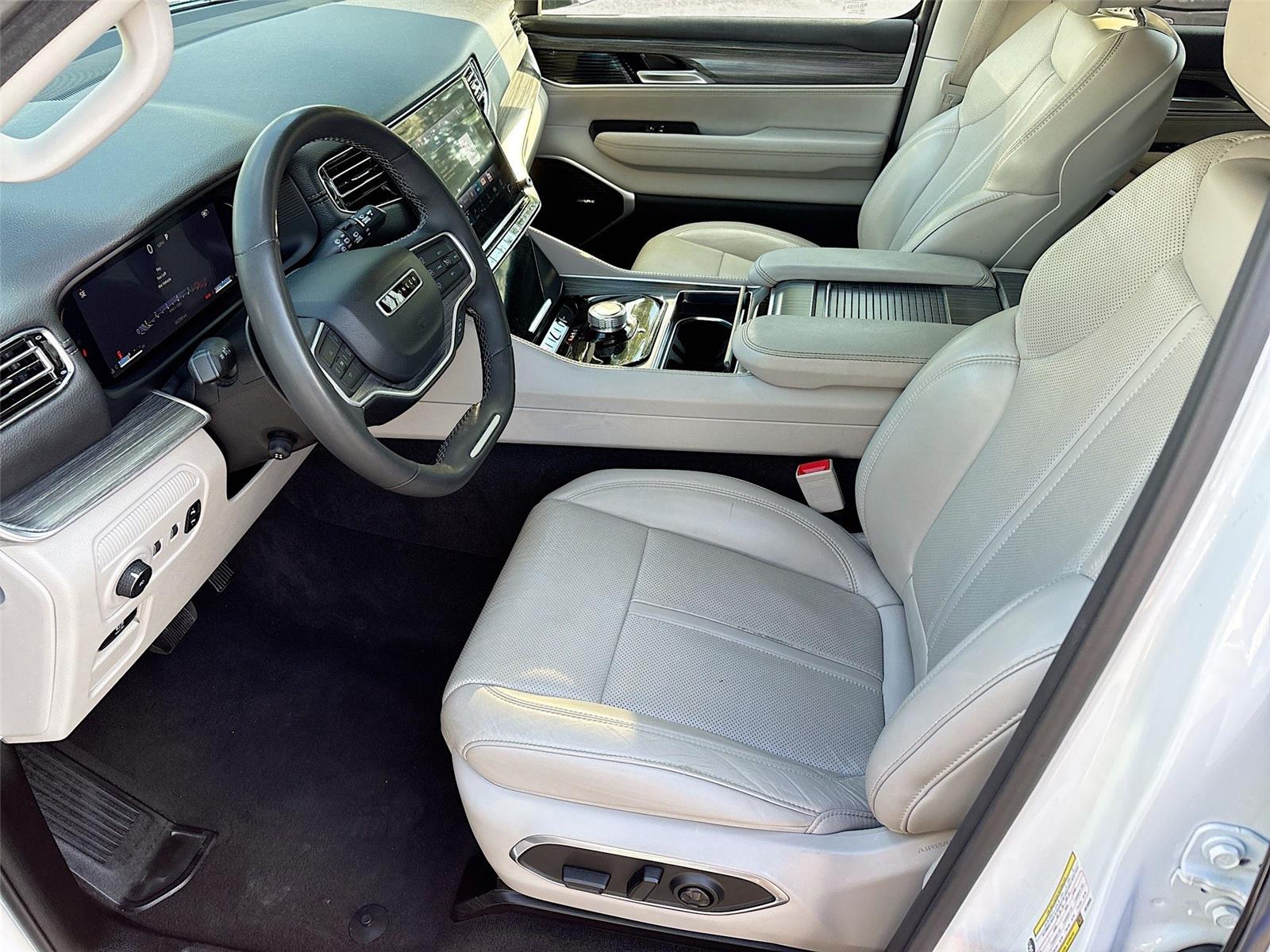2024 Jeep Wagoneer L Series II