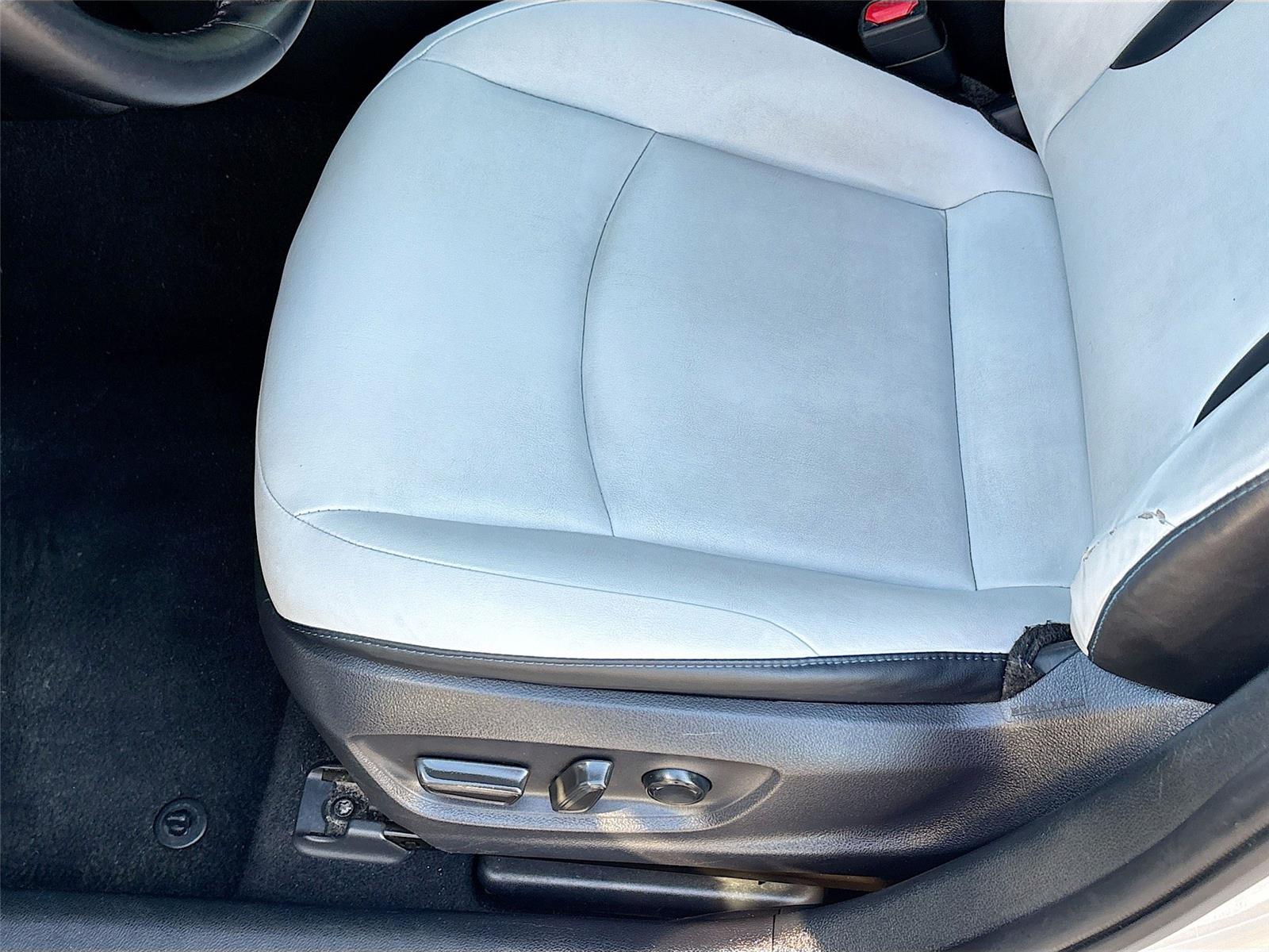 2019 Toyota Prius Limited