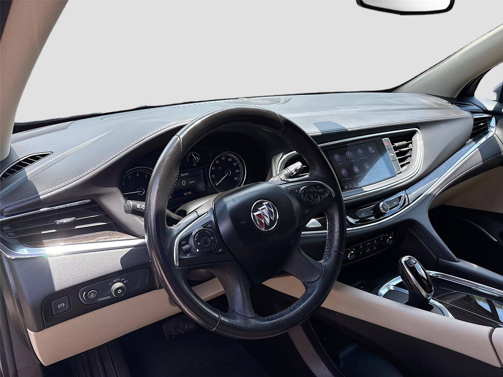 2020 Buick Enclave Essence