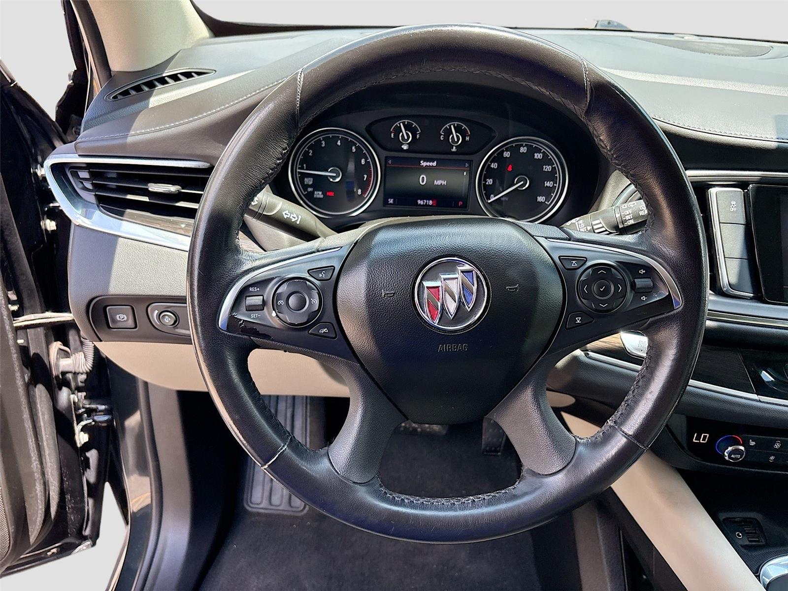 2020 Buick Enclave Essence