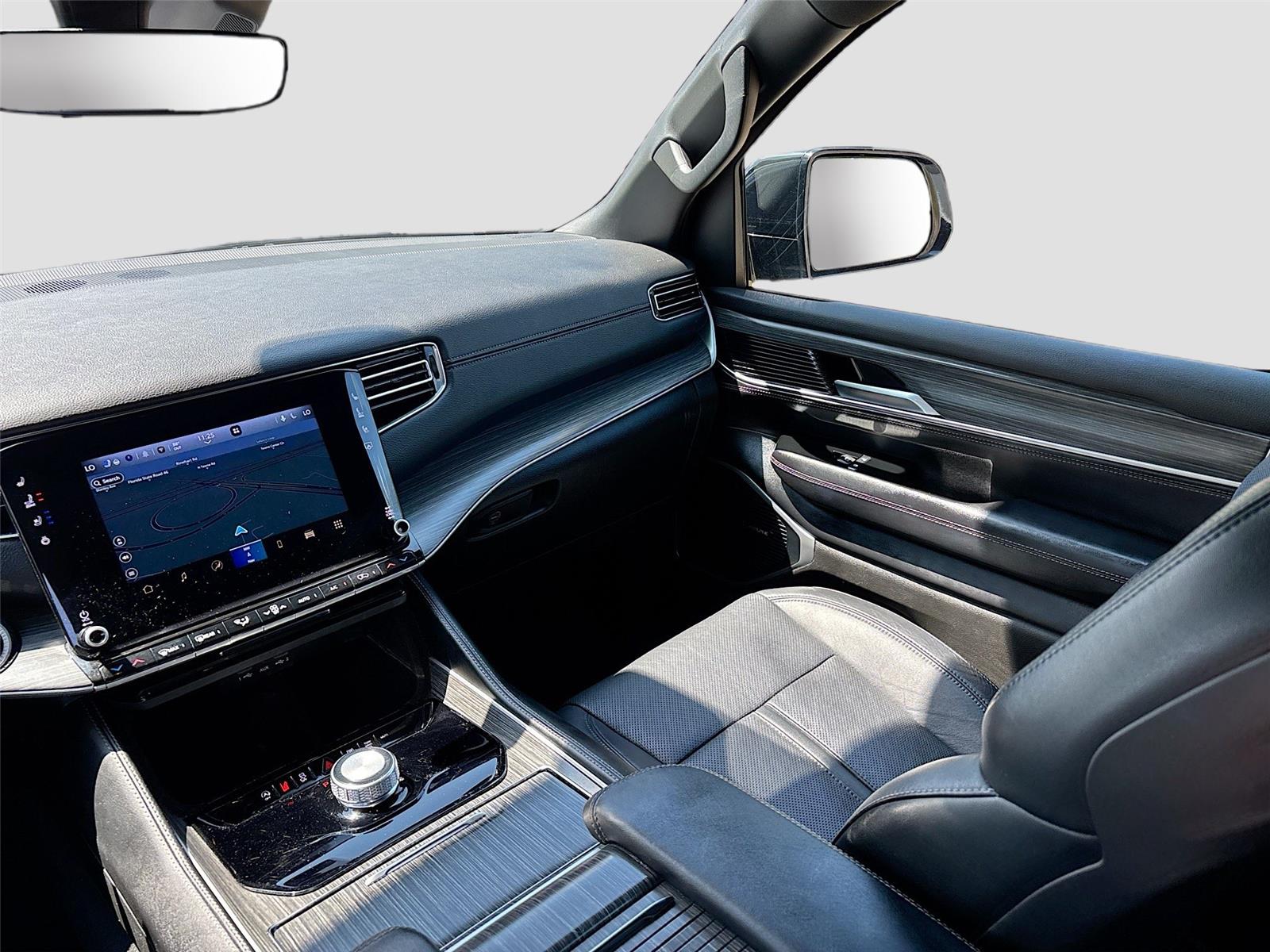 2024 Jeep Wagoneer L Series II