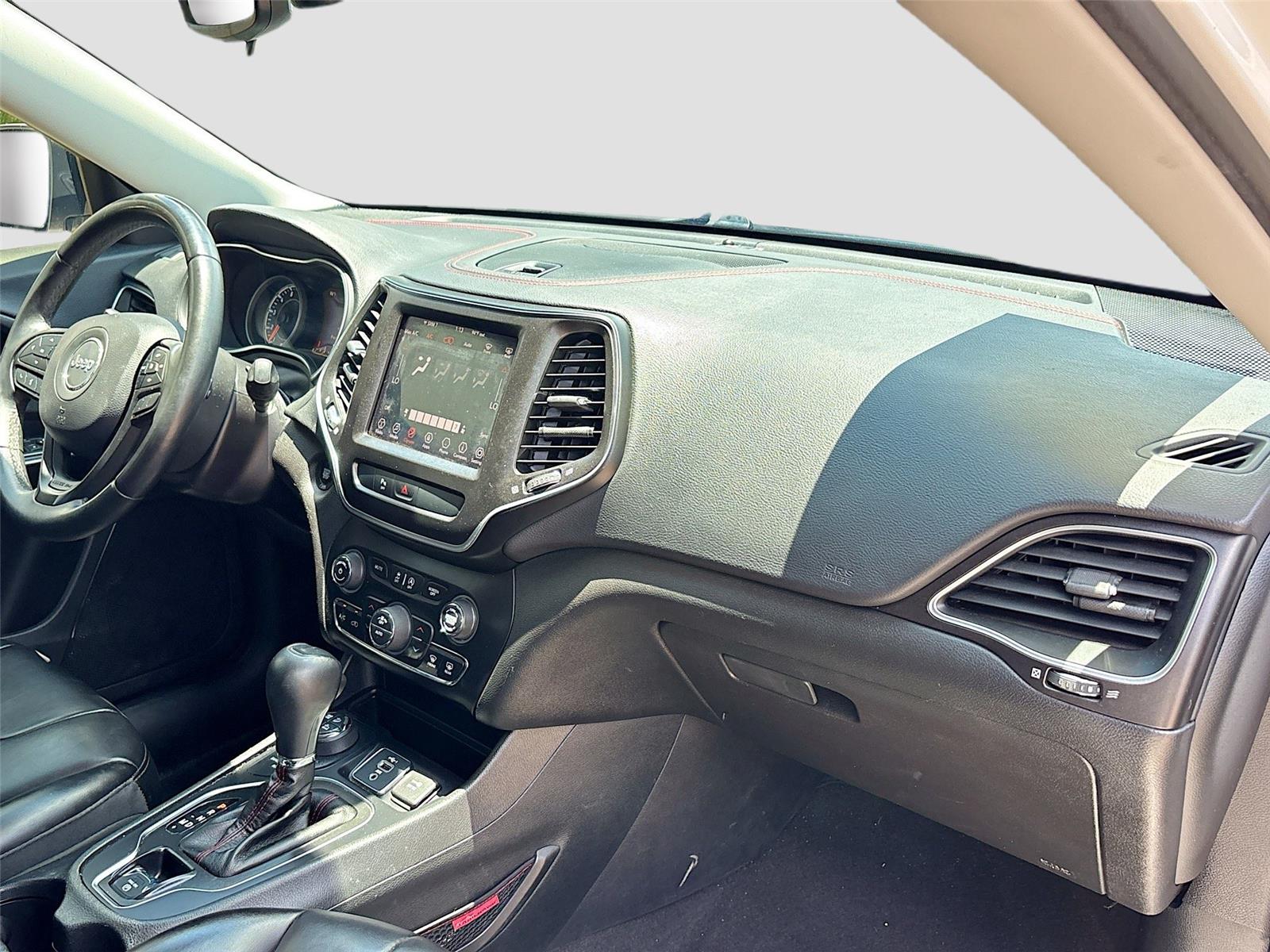 2019 Jeep Cherokee Trailhawk