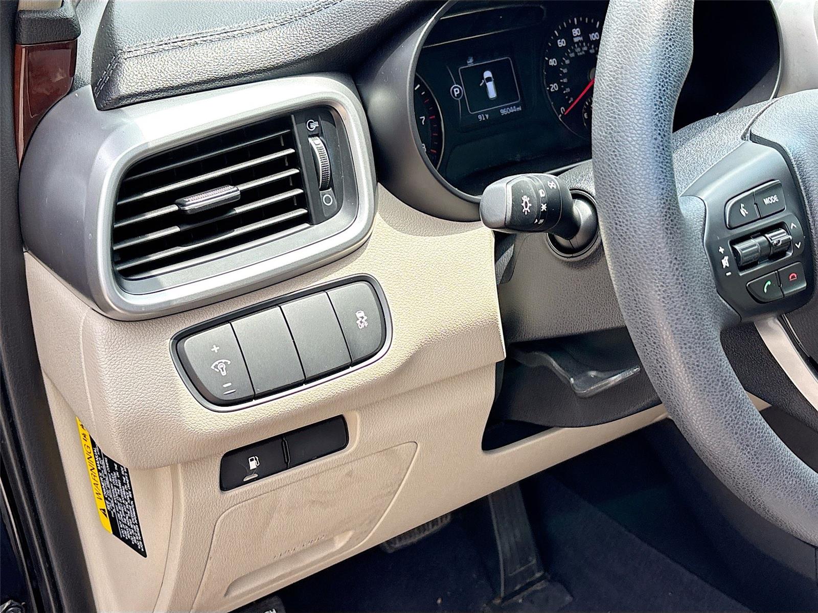 2017 Kia Sorento LX