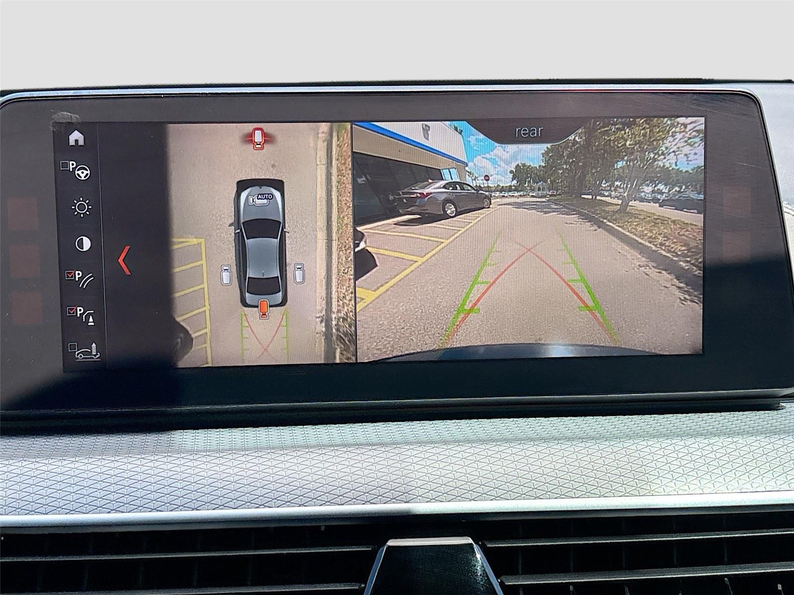 2018 BMW 5 Series 540i