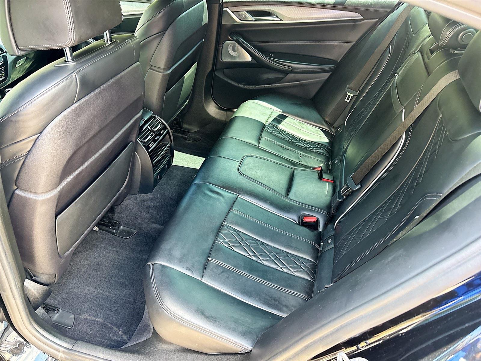 2018 BMW 5 Series 540i