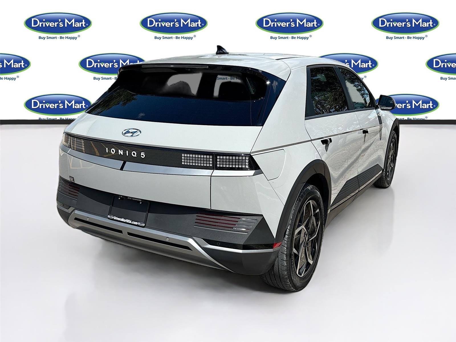 2024 Hyundai IONIQ 5 SE