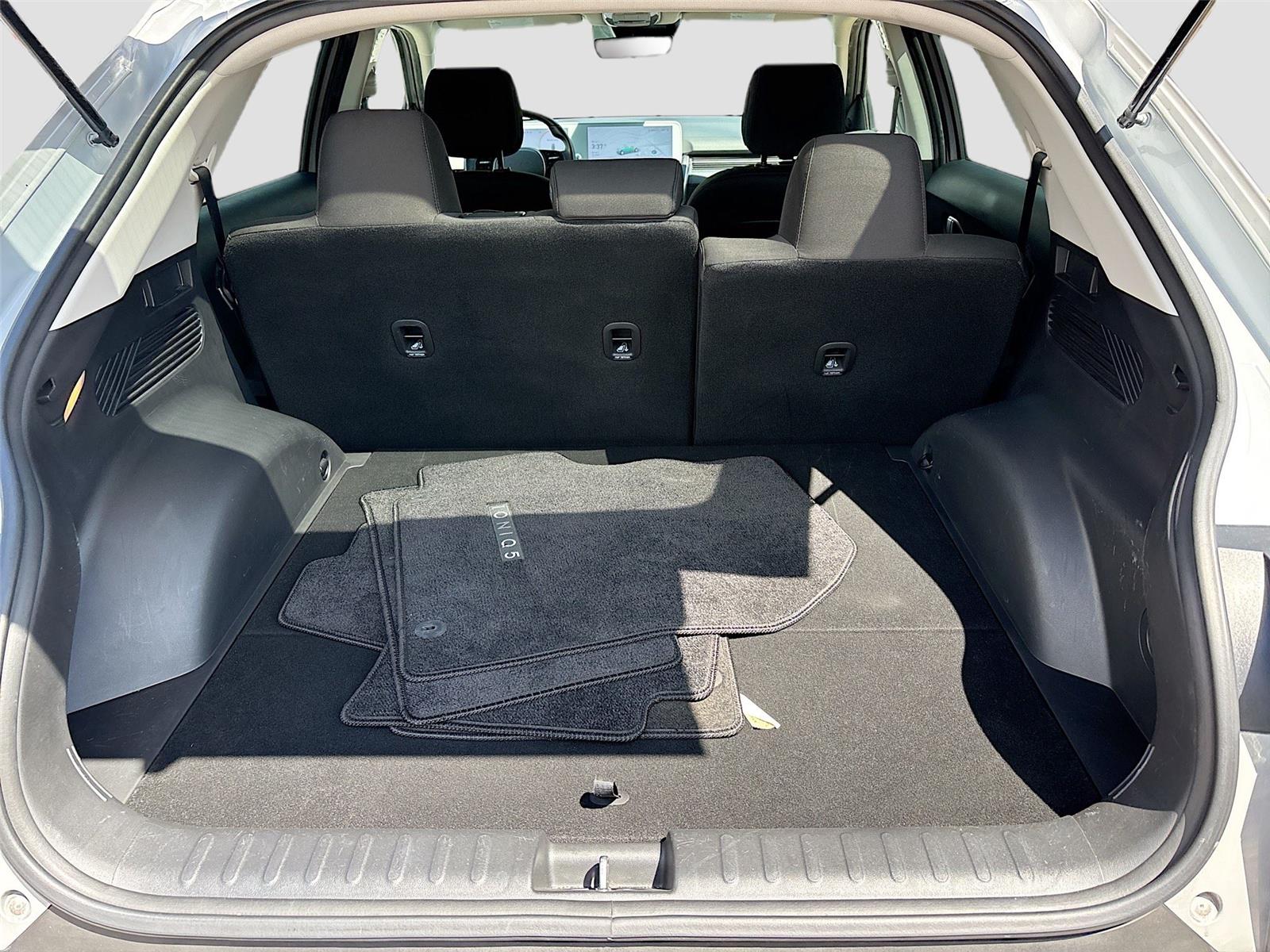 2024 Hyundai IONIQ 5 SE