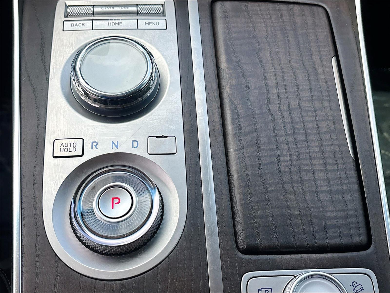 2024 Genesis GV80