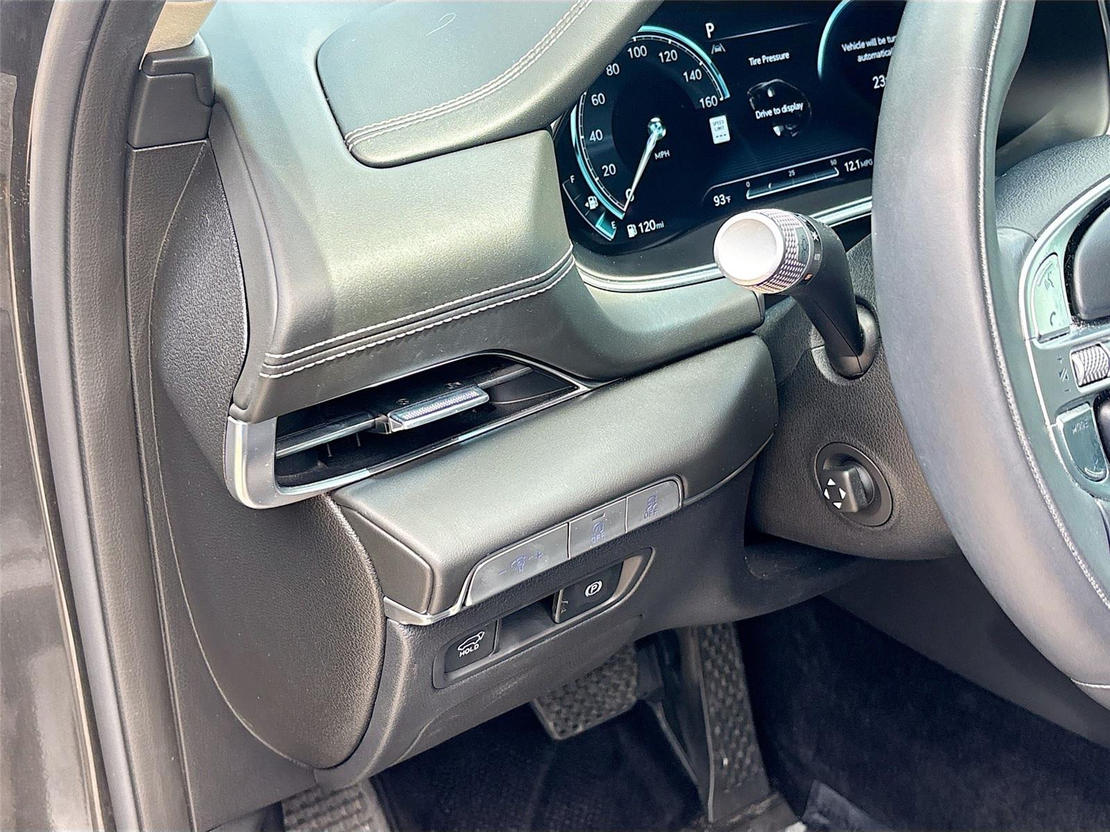 2024 Genesis GV80