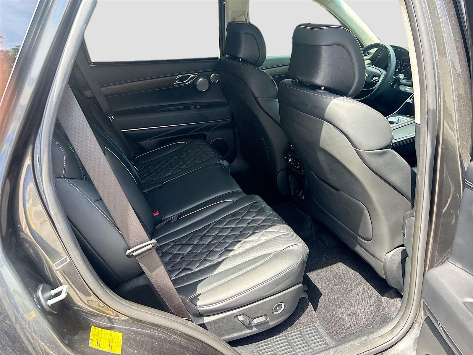 2024 Genesis GV80