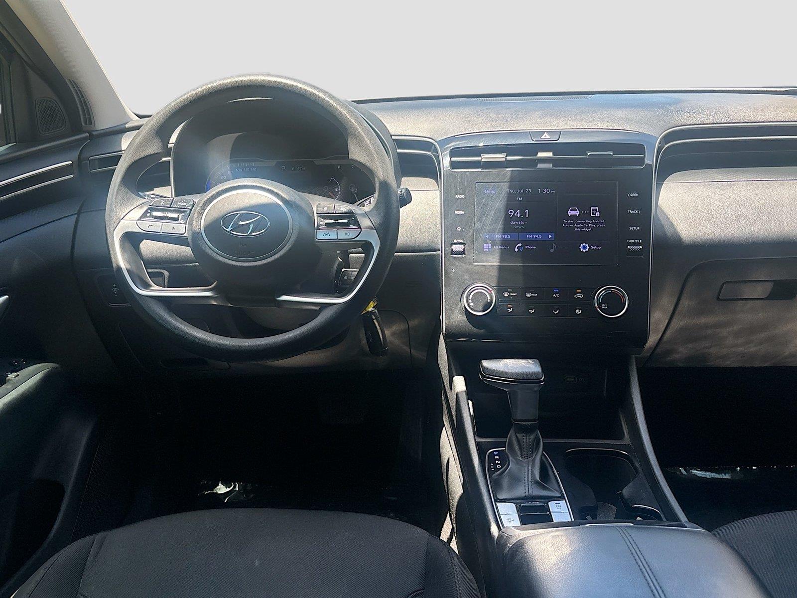 2022 Hyundai Tucson SE