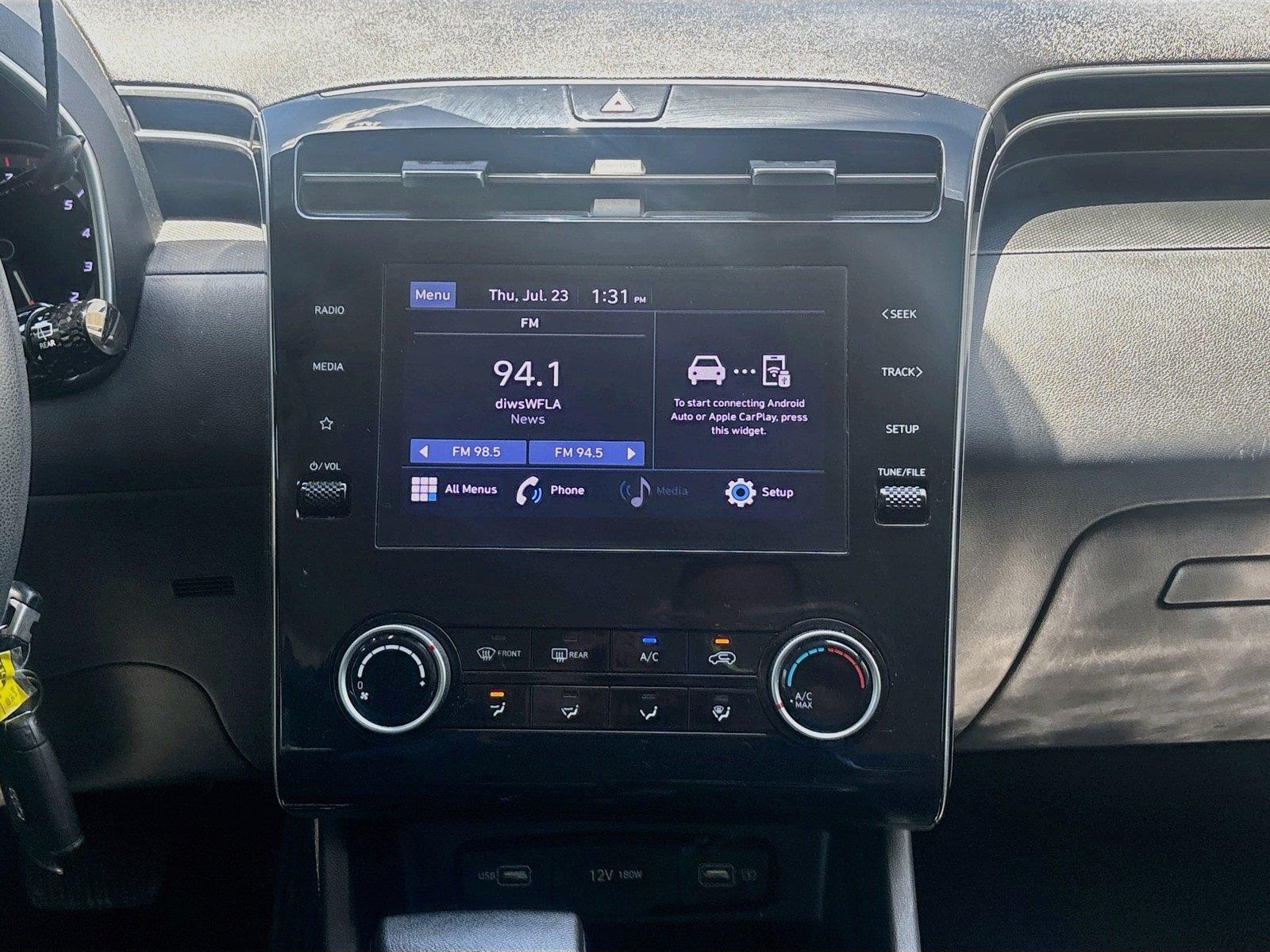 2022 Hyundai Tucson SE