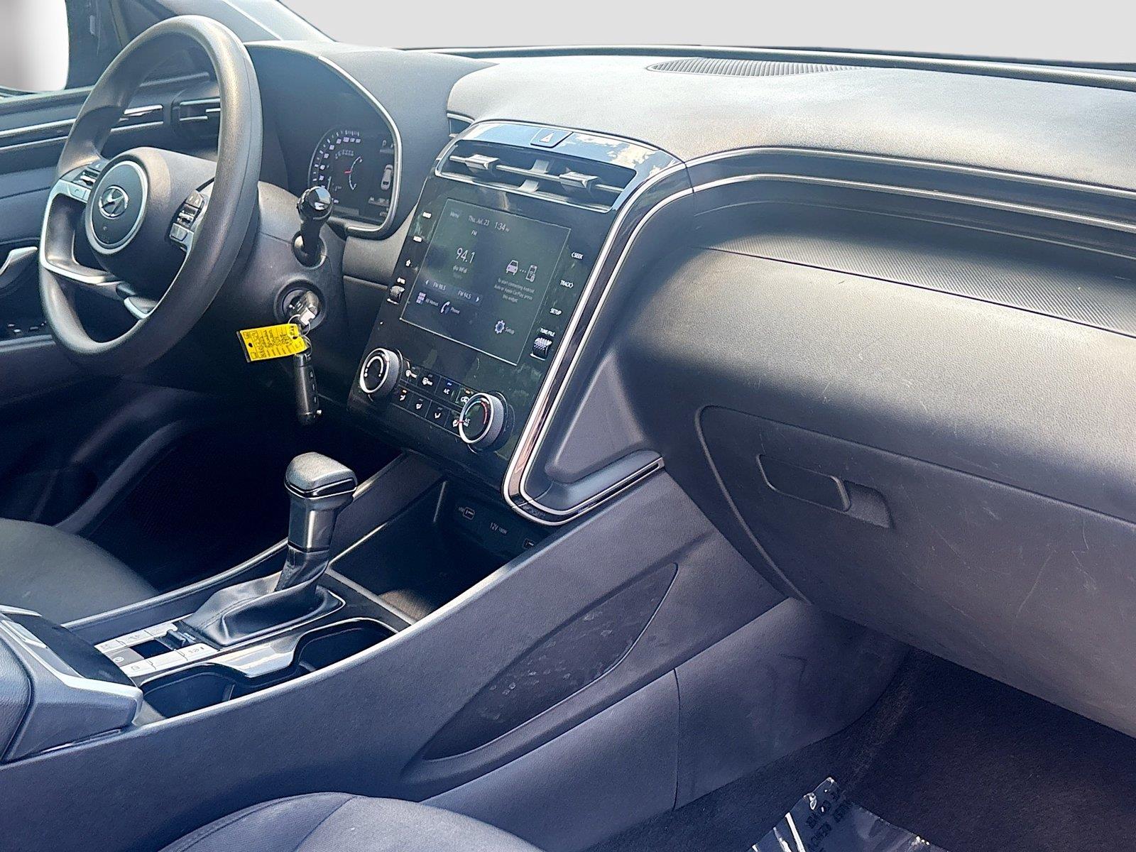 2022 Hyundai Tucson SE