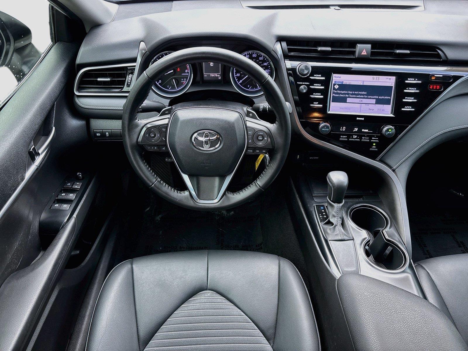 2020 Toyota Camry SE