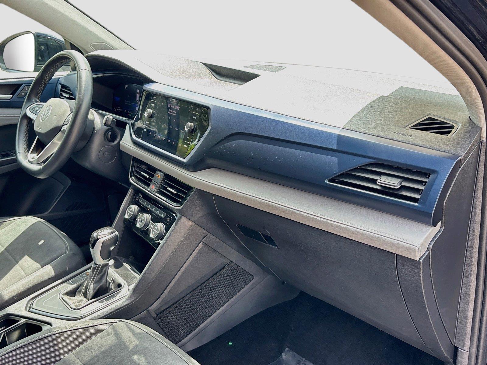 2024 Volkswagen Taos SE