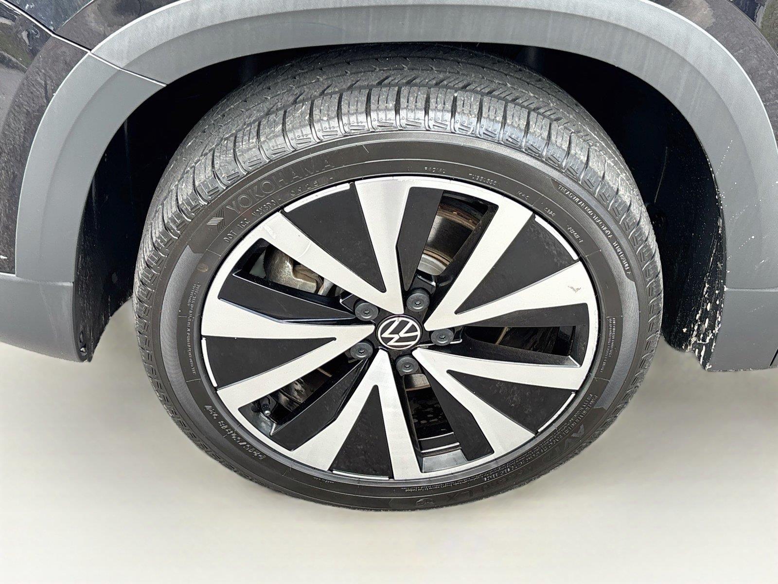 2024 Volkswagen Taos SE