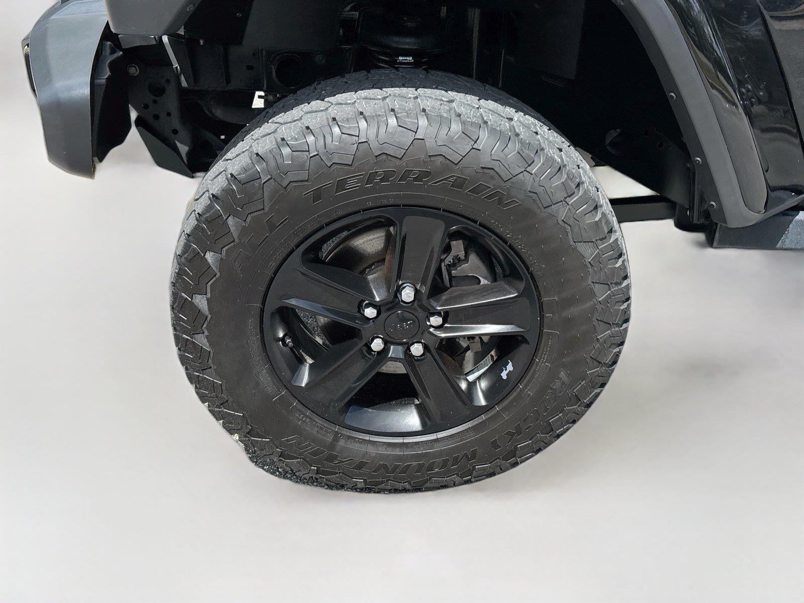 2021 Jeep Wrangler Unlimited Sahara Altitude
