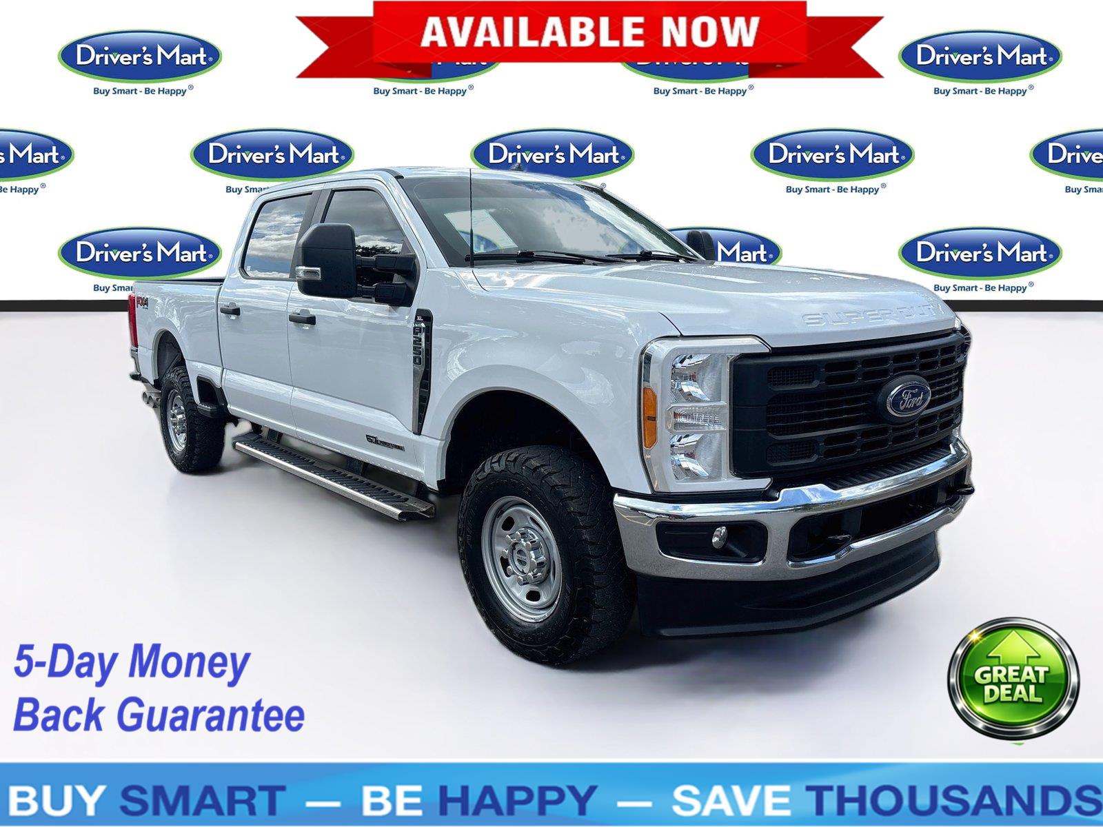 Oxford White 2023 Ford F-250 Super Duty Pickup Truck Four-Wheel Drive Automatic