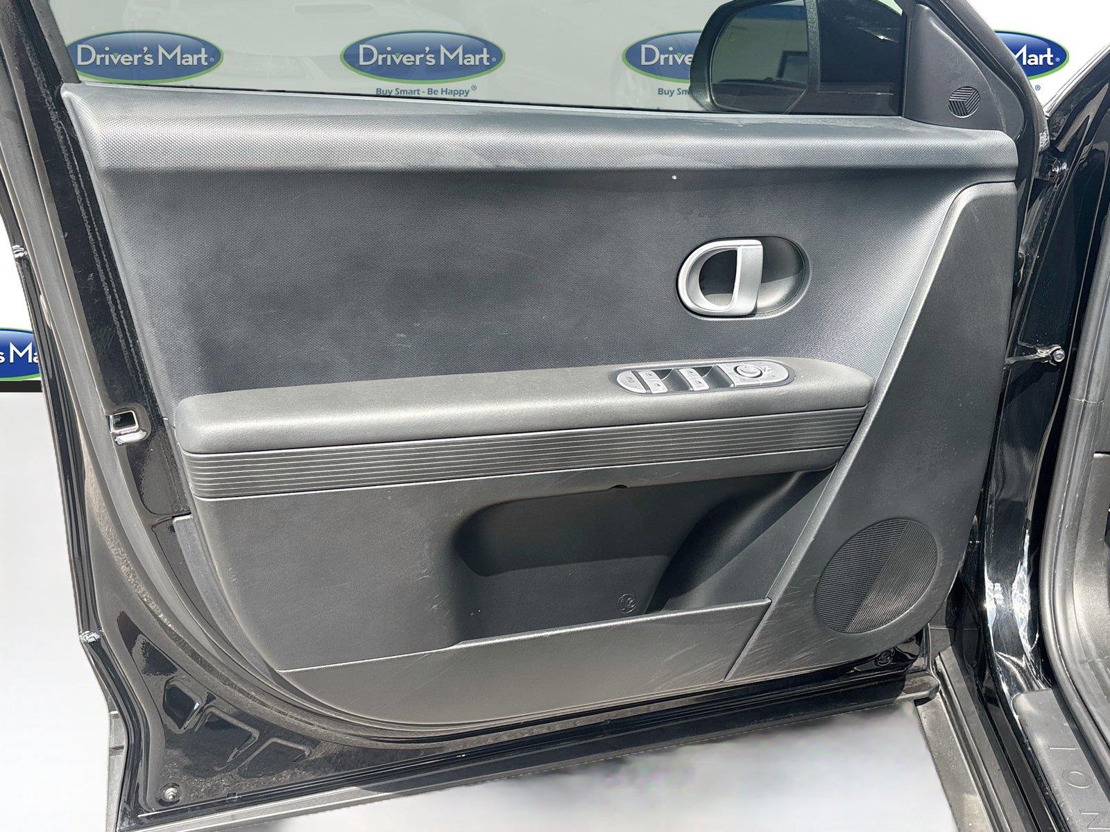 2024 Hyundai IONIQ 5 SE