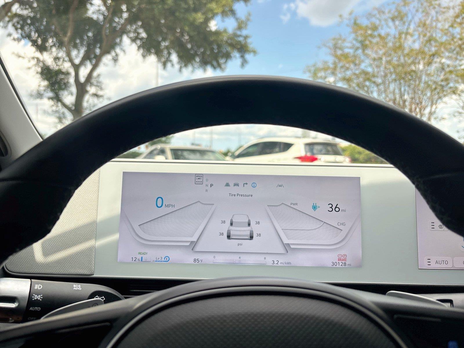2024 Hyundai IONIQ 5 SE