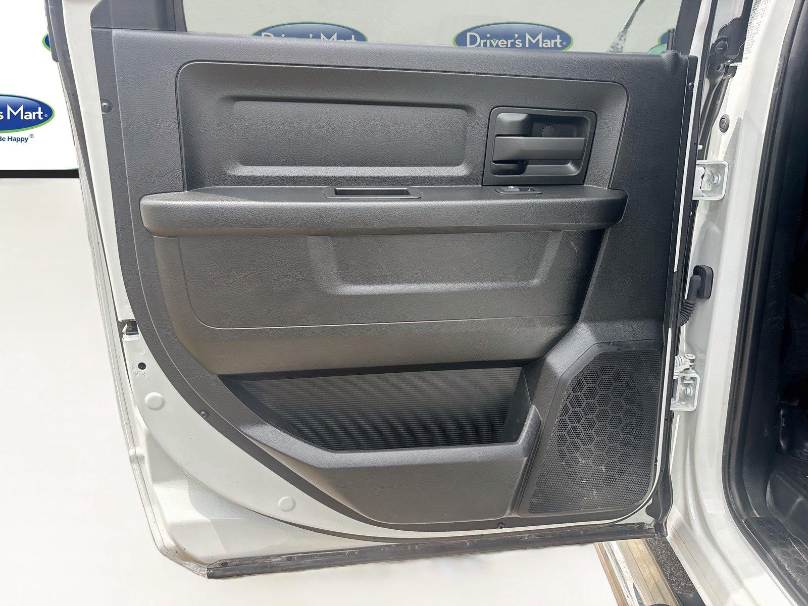2024 Ram 3500 Chassis Cab Tradesman