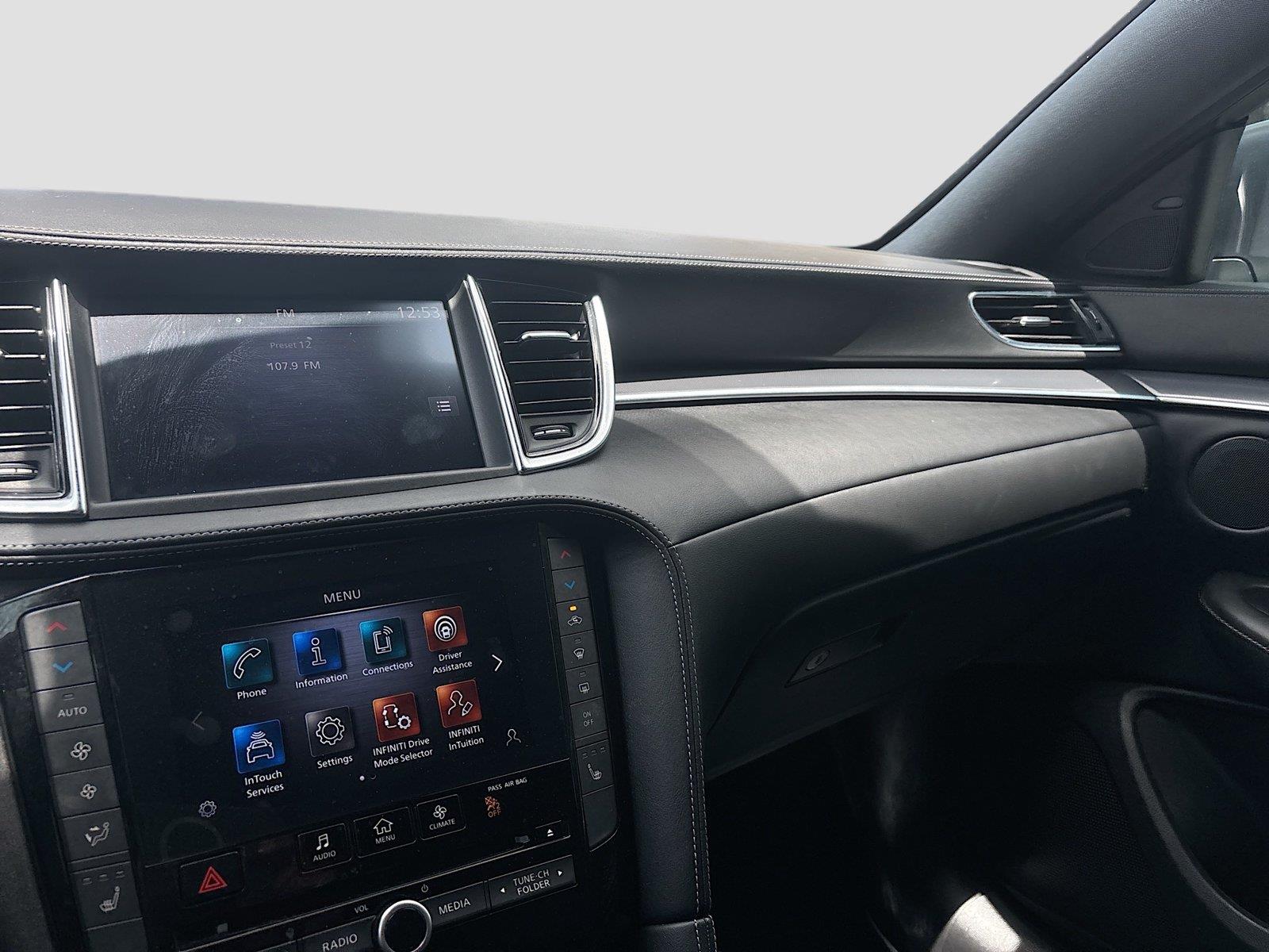 2023 INFINITI QX55 LUXE