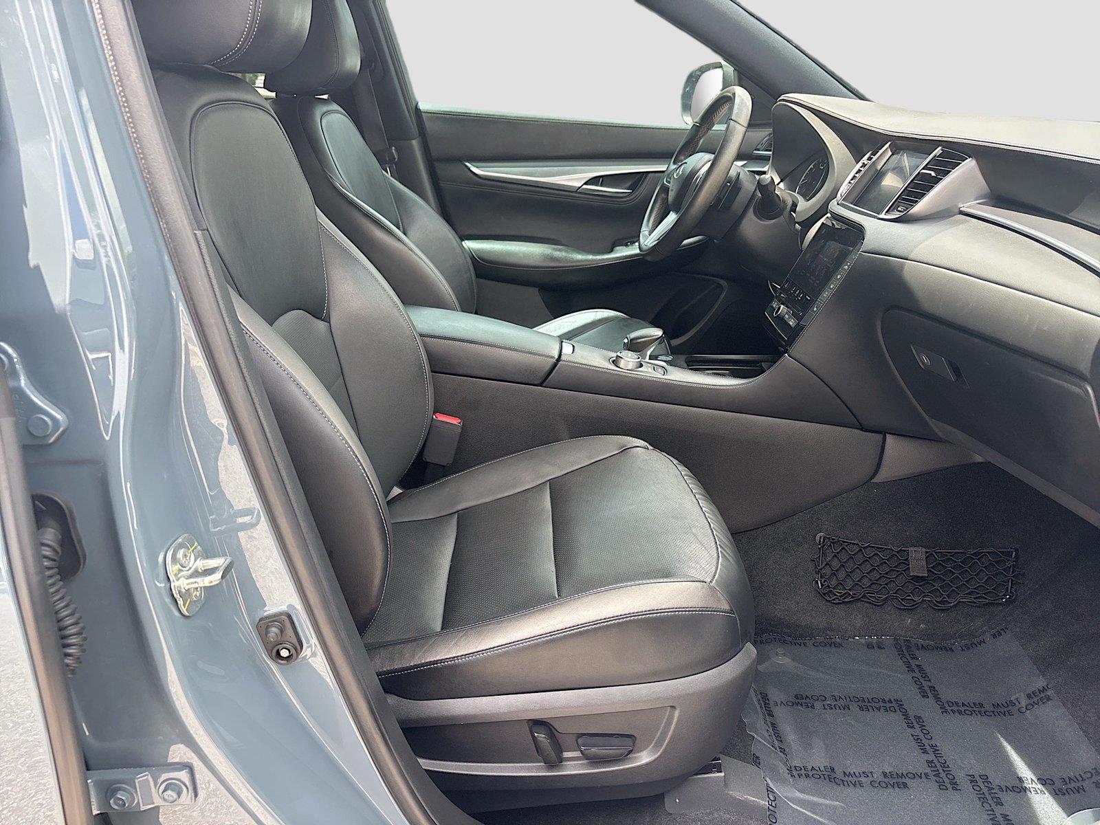2023 INFINITI QX55 LUXE