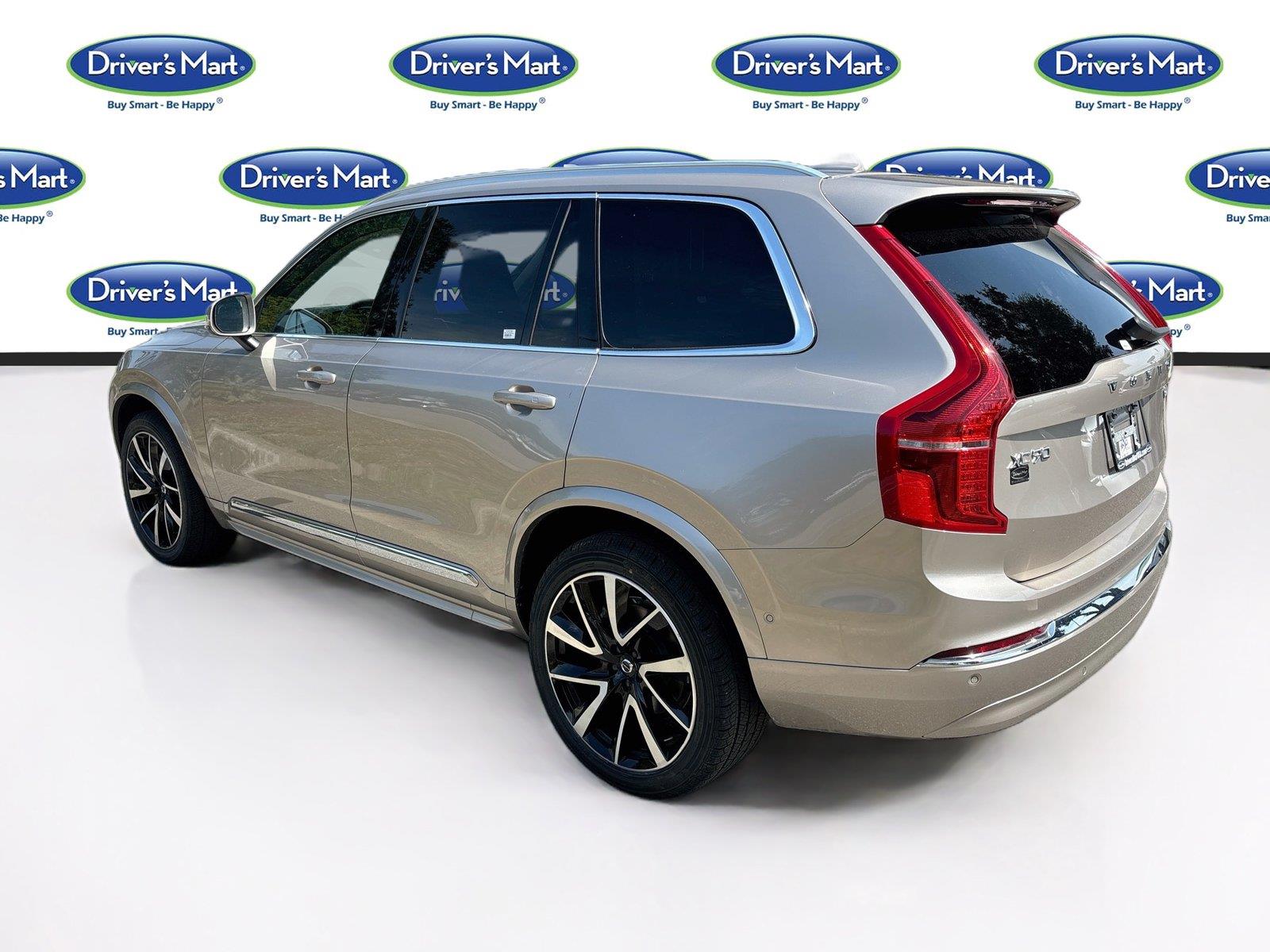 2024 Volvo XC90 Plus Bright Theme