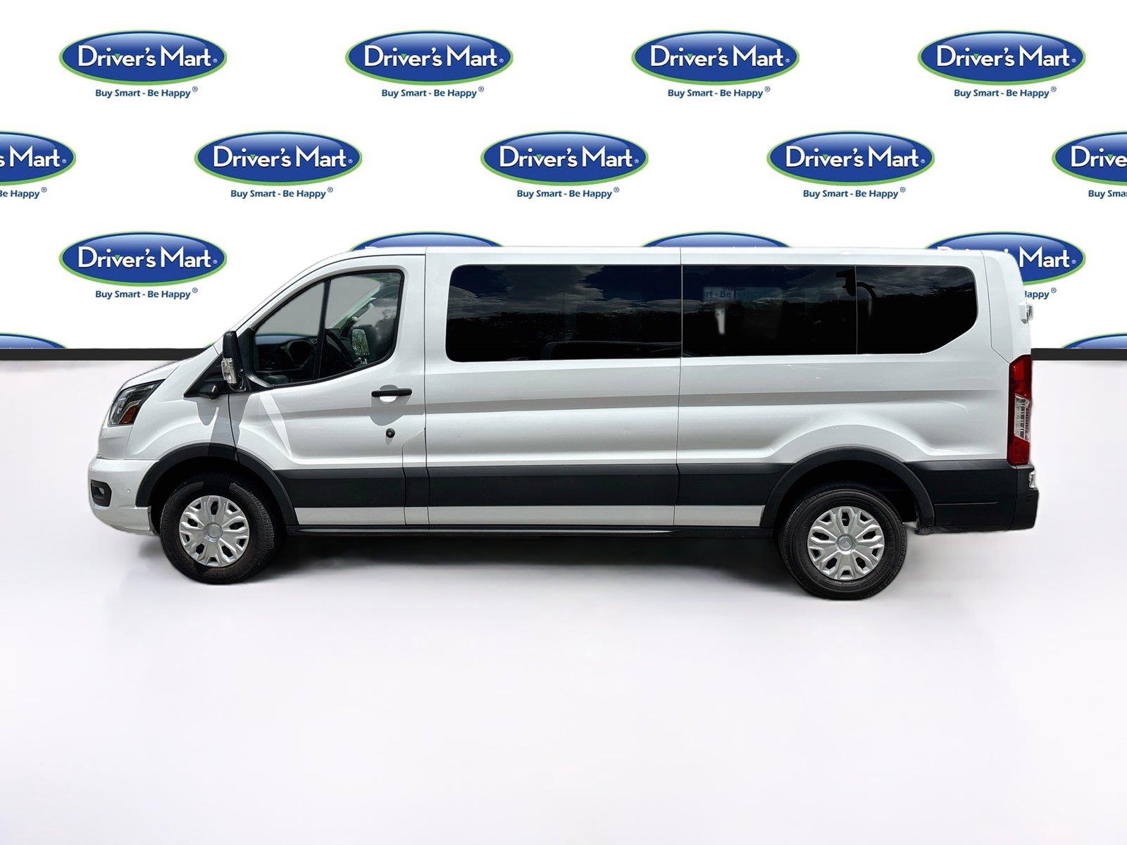 2023 Ford Transit Passenger Wagon XLT