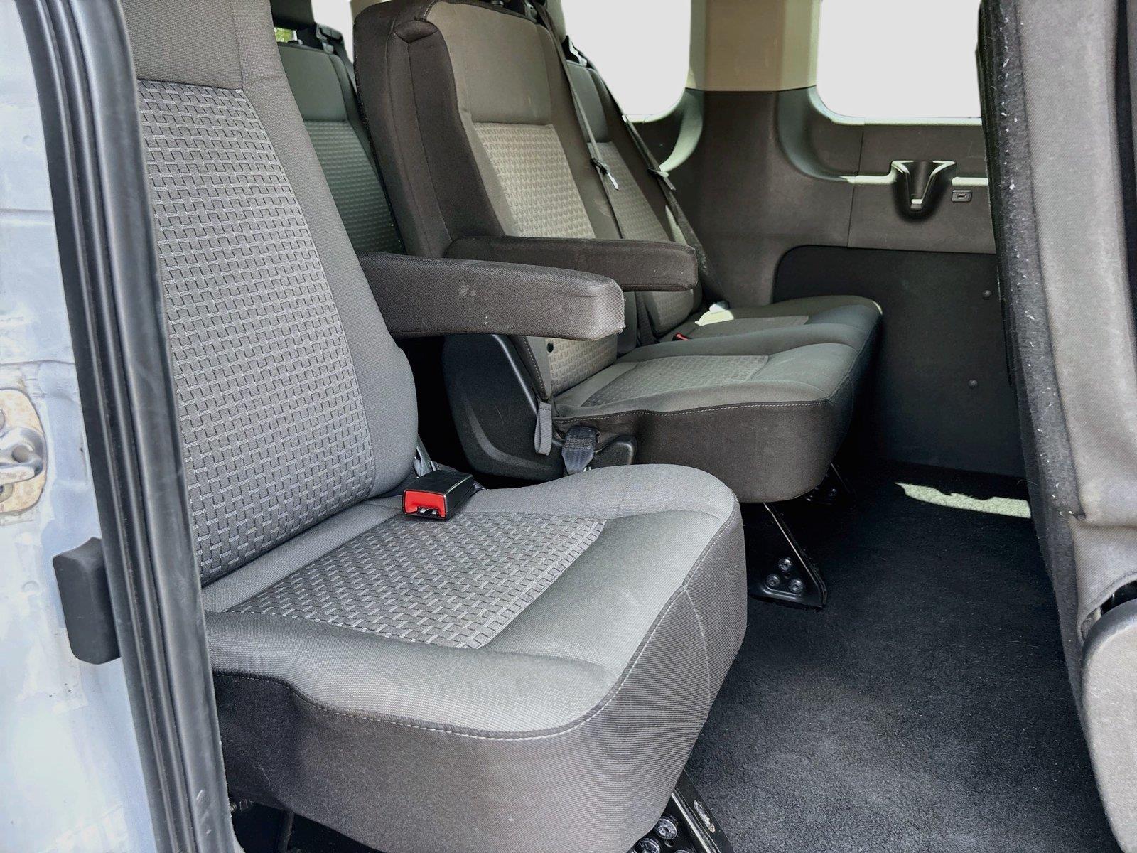 2023 Ford Transit Passenger Wagon XLT