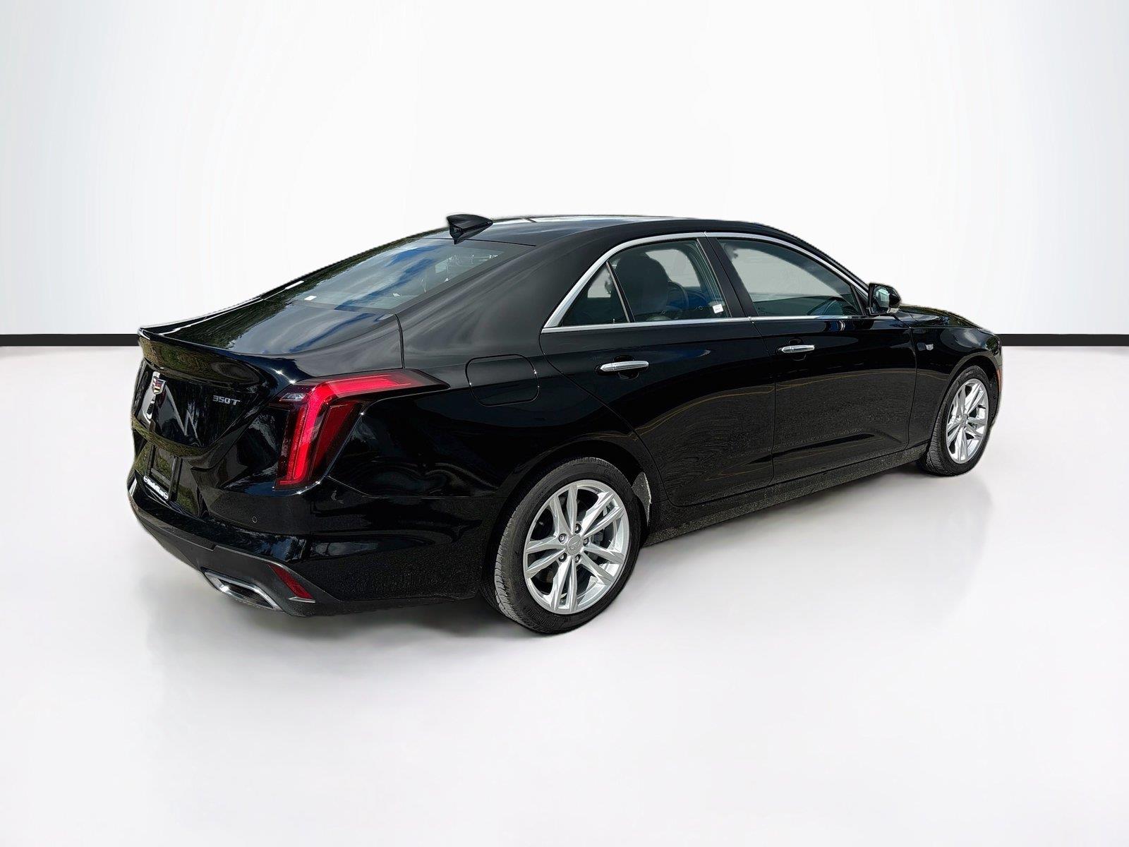 2026 Cadillac CT4 Luxury