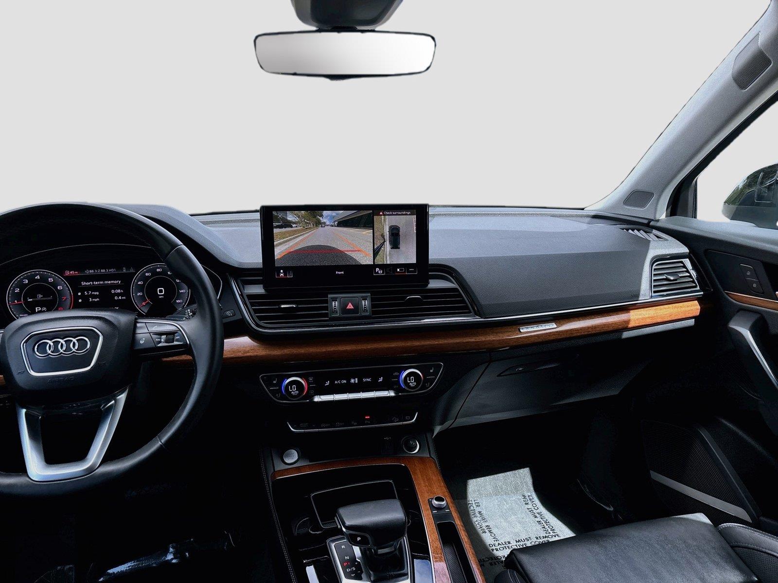 2023 Audi Q5 S line Prestige