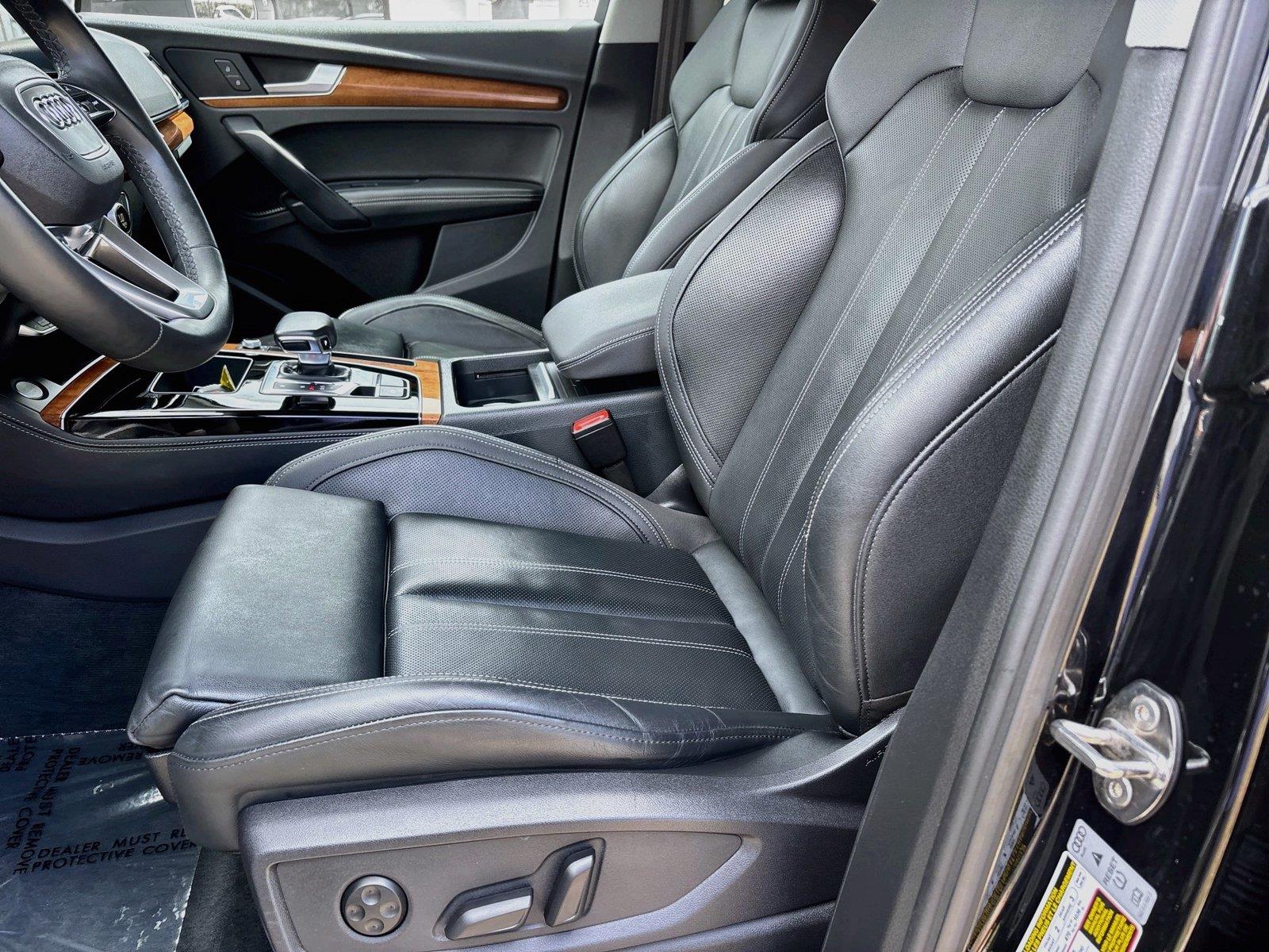 2023 Audi Q5 S line Prestige