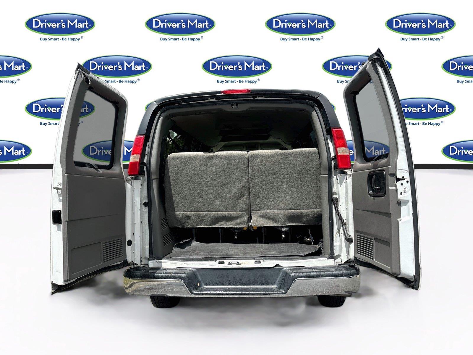 2018 Chevrolet Express Passenger LT