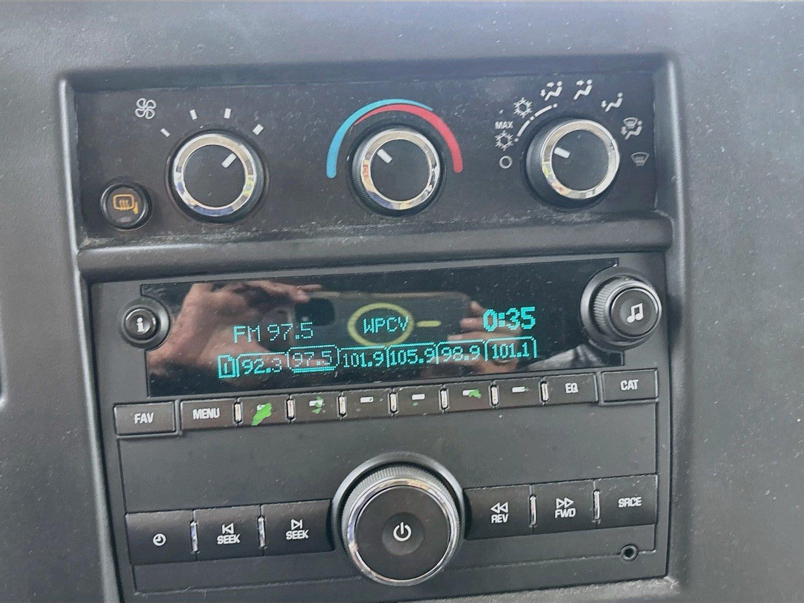 2018 Chevrolet Express Passenger LT