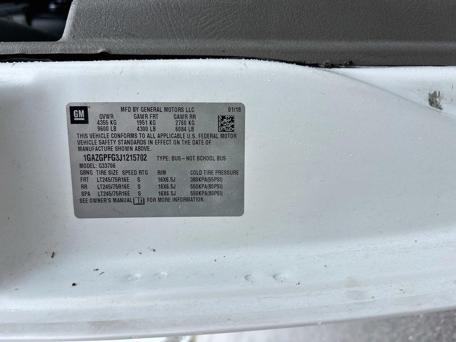 2018 Chevrolet Express Passenger LT