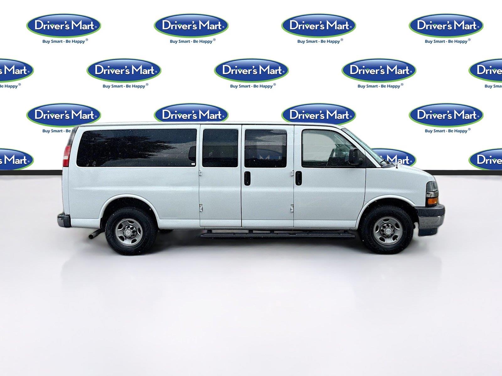 2018 Chevrolet Express Passenger LT