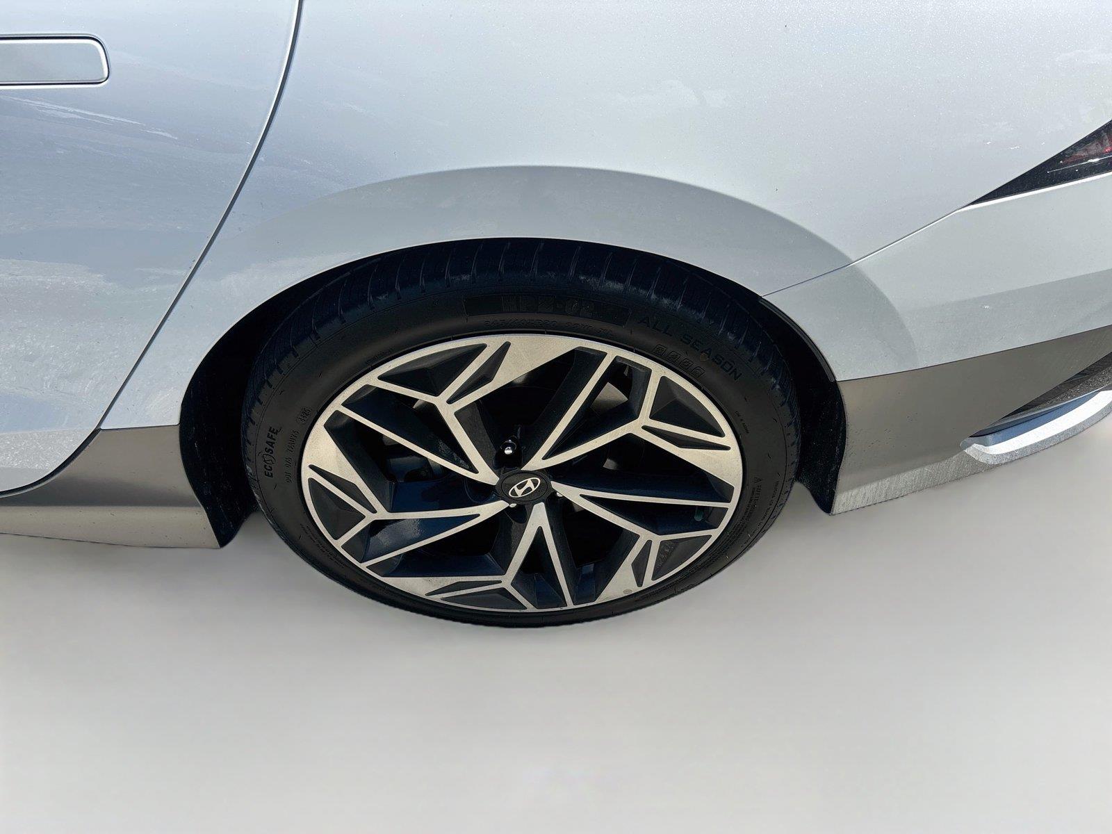 2023 Hyundai IONIQ 6 SEL
