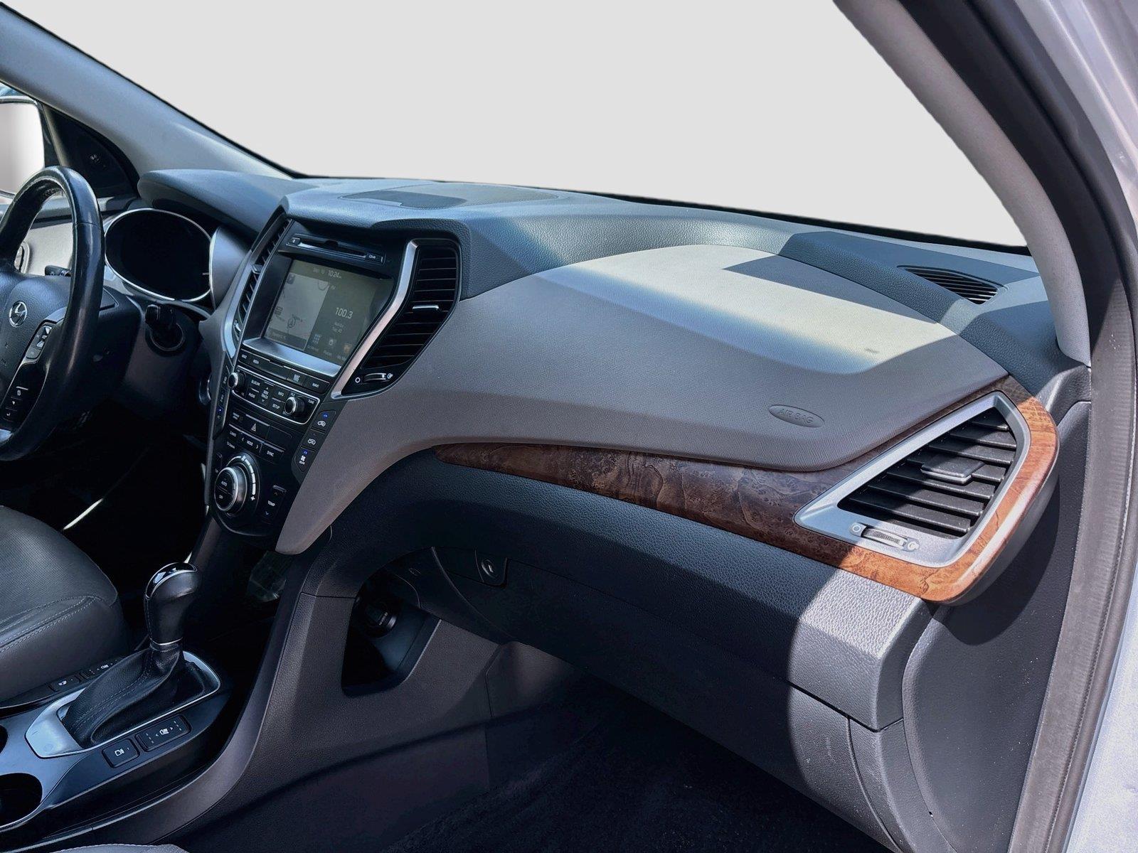 2018 Hyundai Santa Fe SE Ultimate