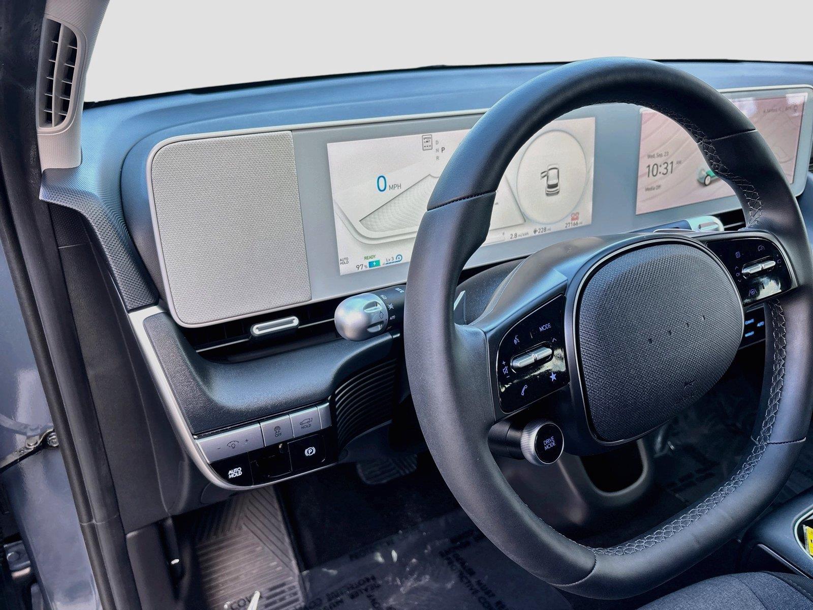 2024 Hyundai IONIQ 5 SEL