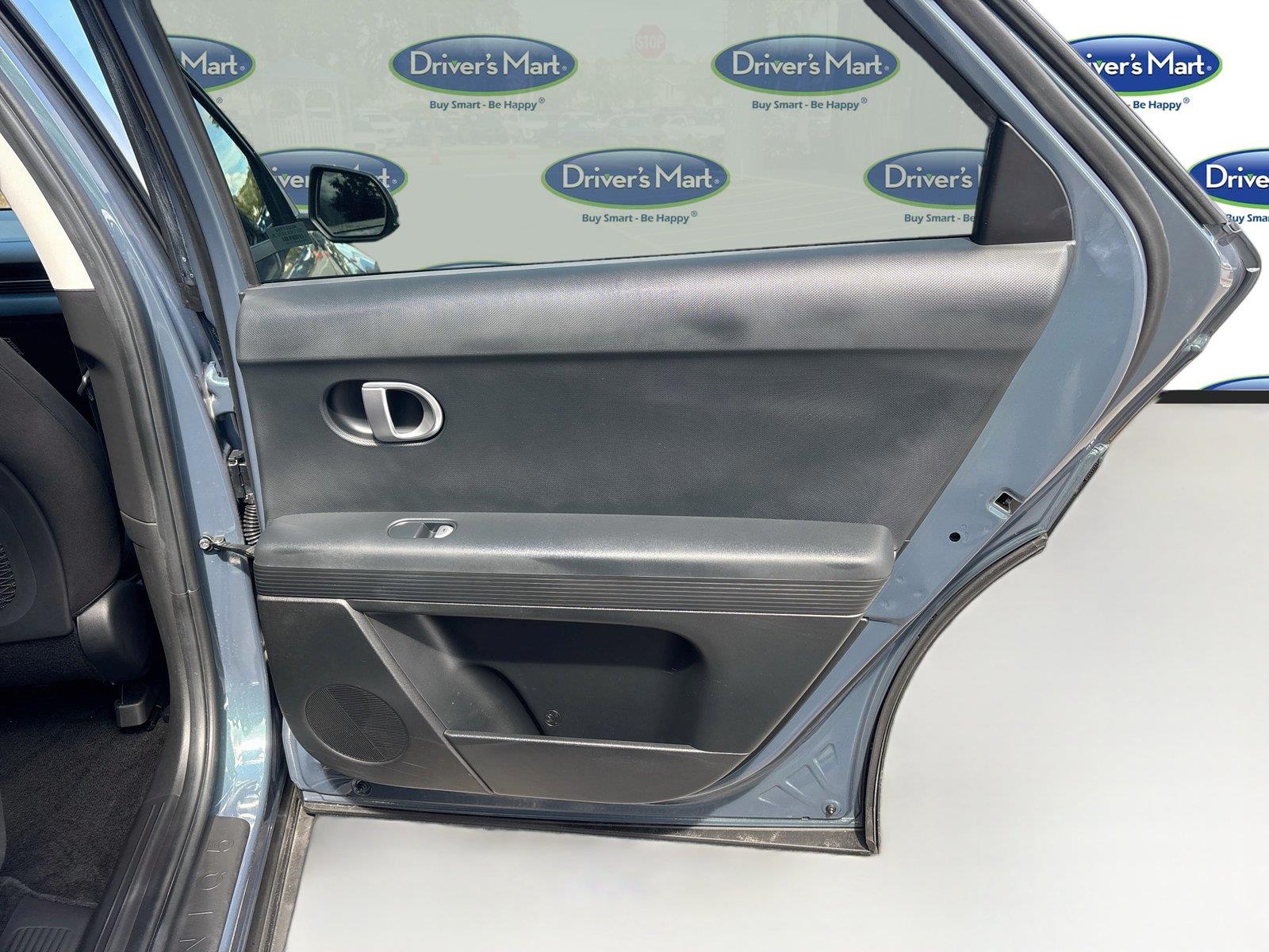 2024 Hyundai IONIQ 5 SEL