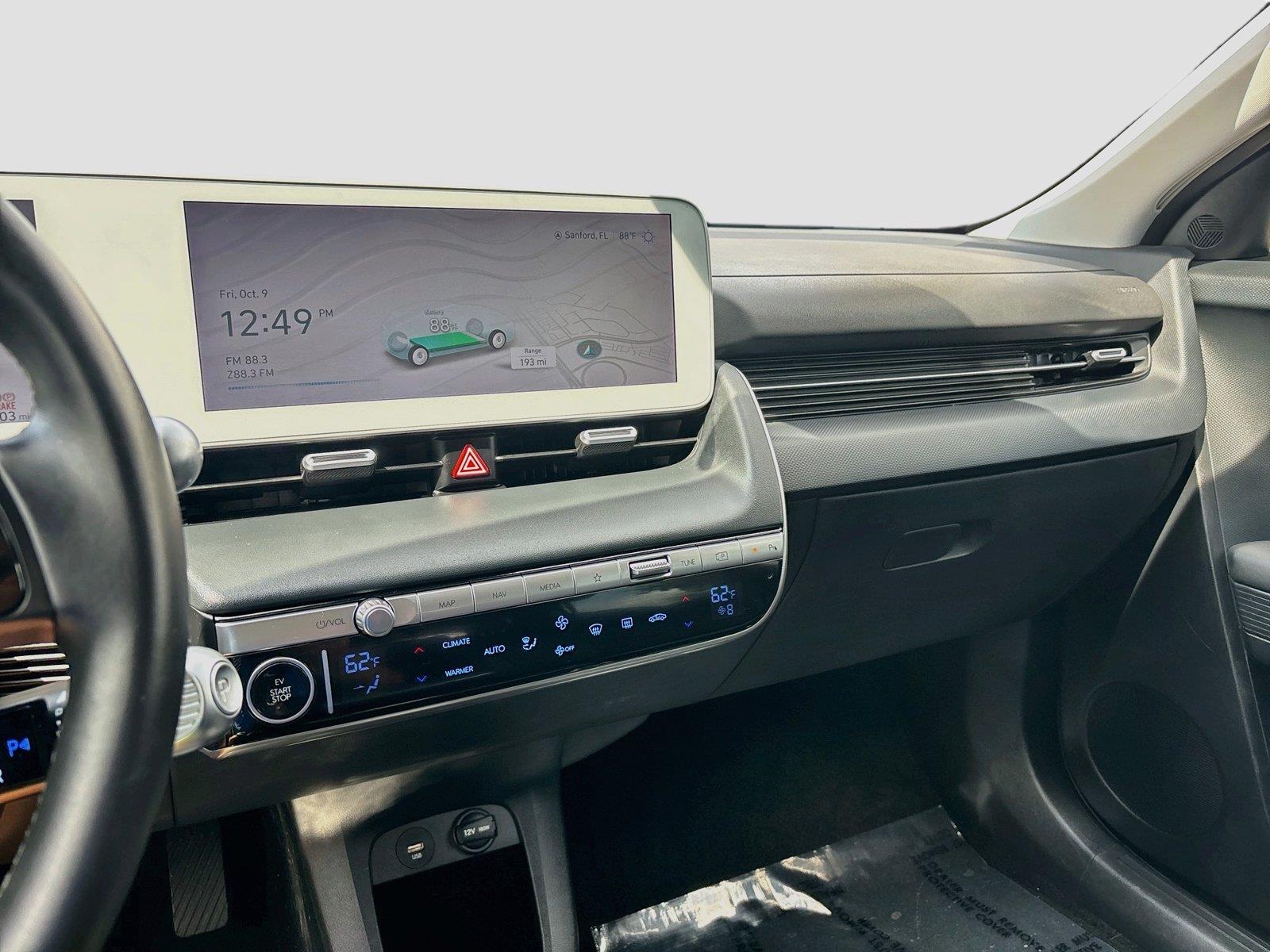 2024 Hyundai IONIQ 5 SE